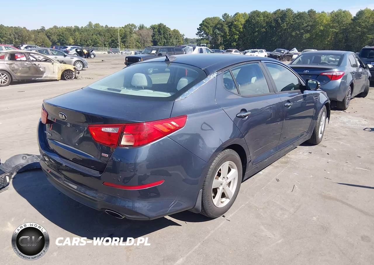 2015 Kia Optima Lx VIN:5XXGM4A72FG486260 - 4