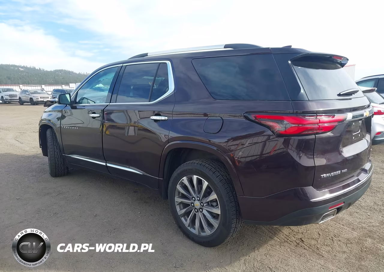 2023 Chevrolet Traverse Awd Premier VIN:1GNEVKKW3PJ198962 - 3
