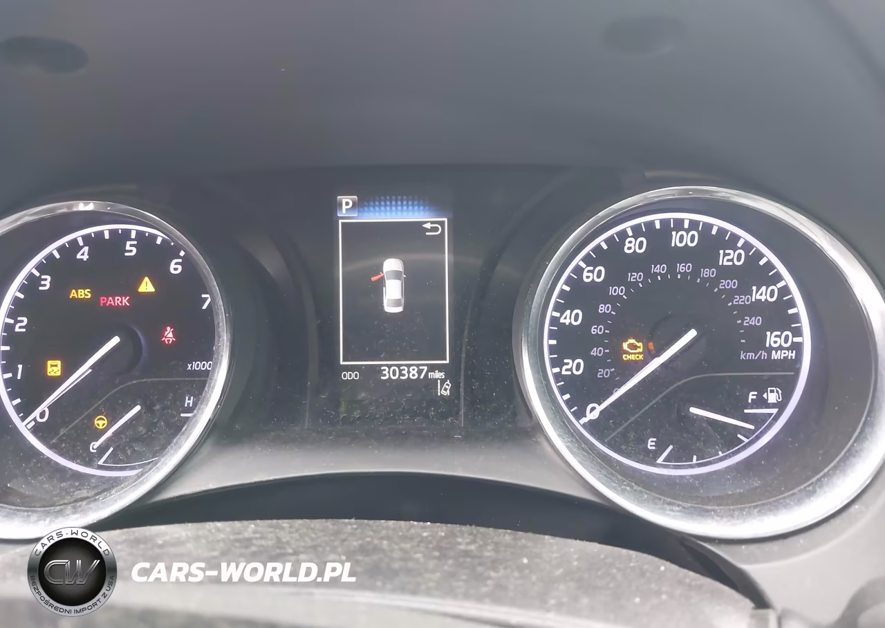 2019 Toyota Camry Le VIN:4T1B11HKXKU249303 - 16