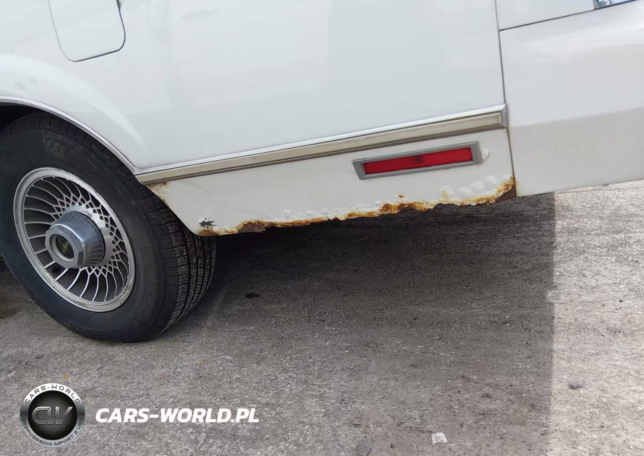1988 Lincoln Town Car VIN:1LNBM81F1JY789403 - 6