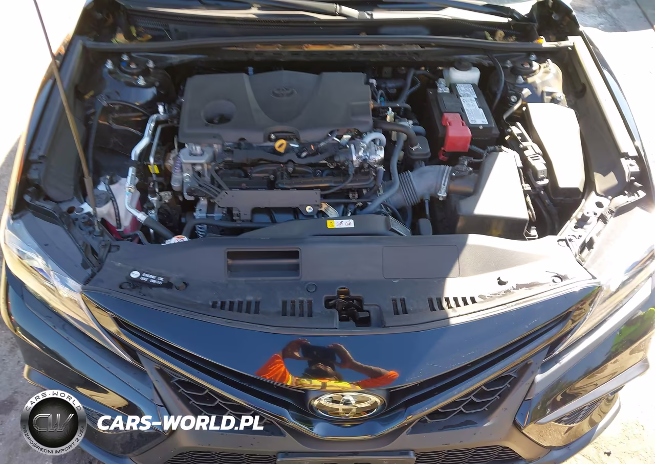 2024 Toyota Camry Se VIN:4T1T11AK5RU870392 - 10