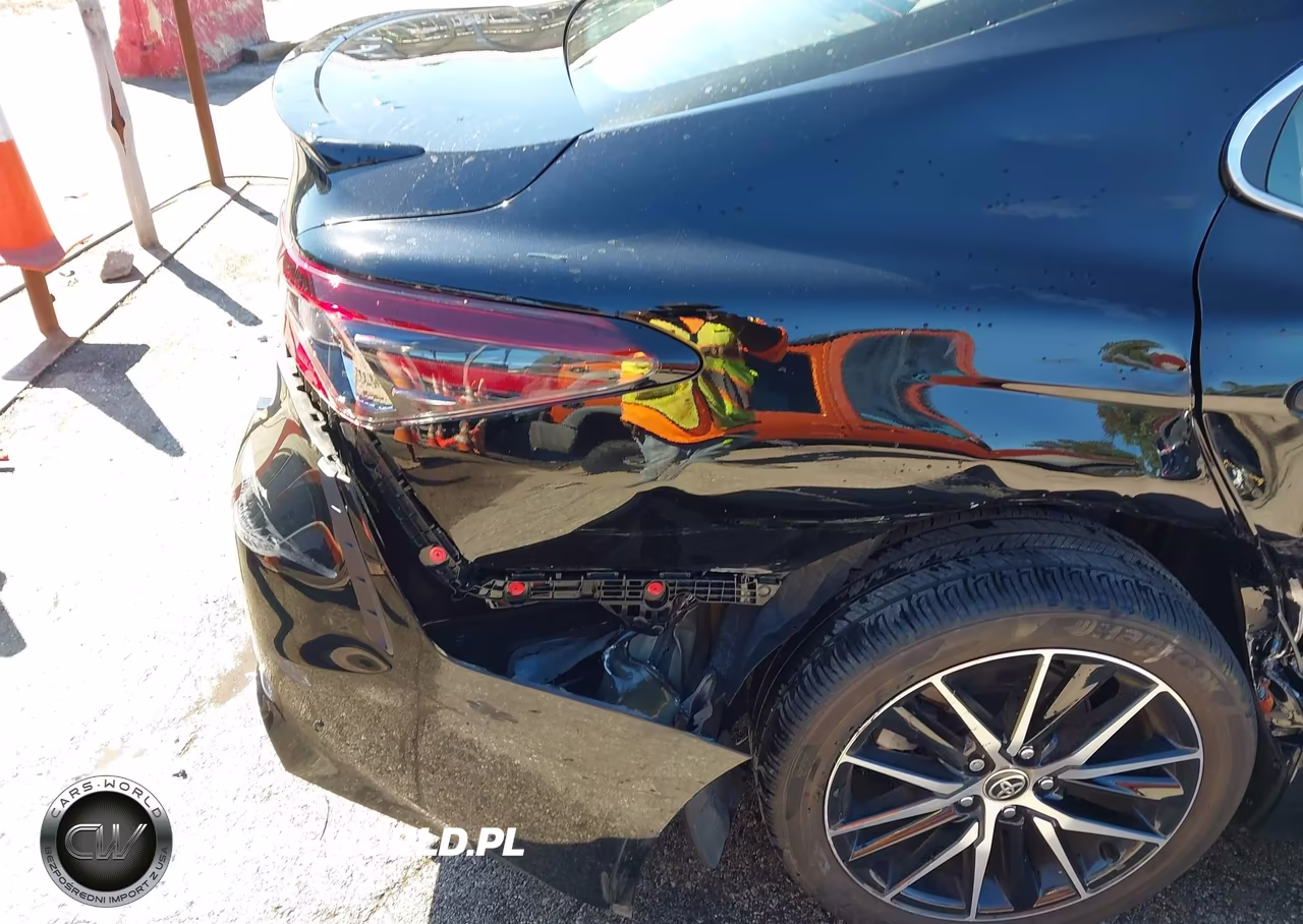 2024 Toyota Camry Se VIN:4T1T11AK5RU870392 - 17