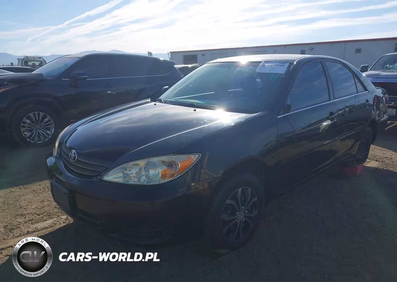 2003 Toyota Camry Le VIN:JTDBE32K930150901 - 2