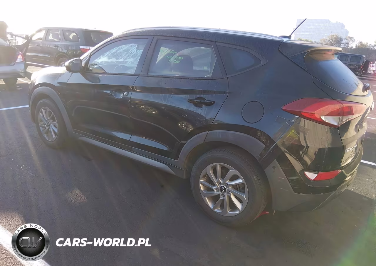 2017 Hyundai Tucson Se VIN:KM8J33A46HU282742 - 3