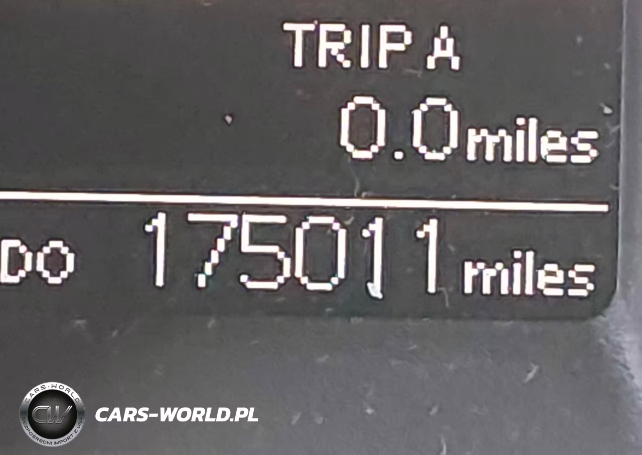 2016 Toyota Corolla S Plus VIN:5YFBURHE3GP568857 - 15