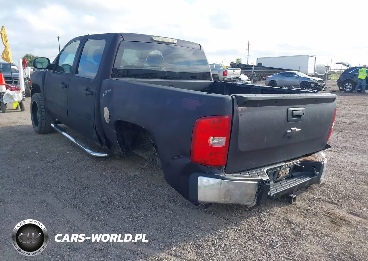 2008 Chevrolet Silverado 1500 Ltz VIN:2GCEK133X81105379 - 3