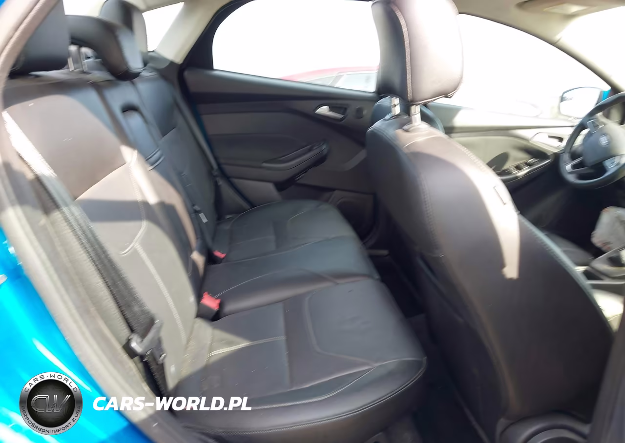 2015 Ford Focus Se VIN:1FADP3F22FL200172 - 8
