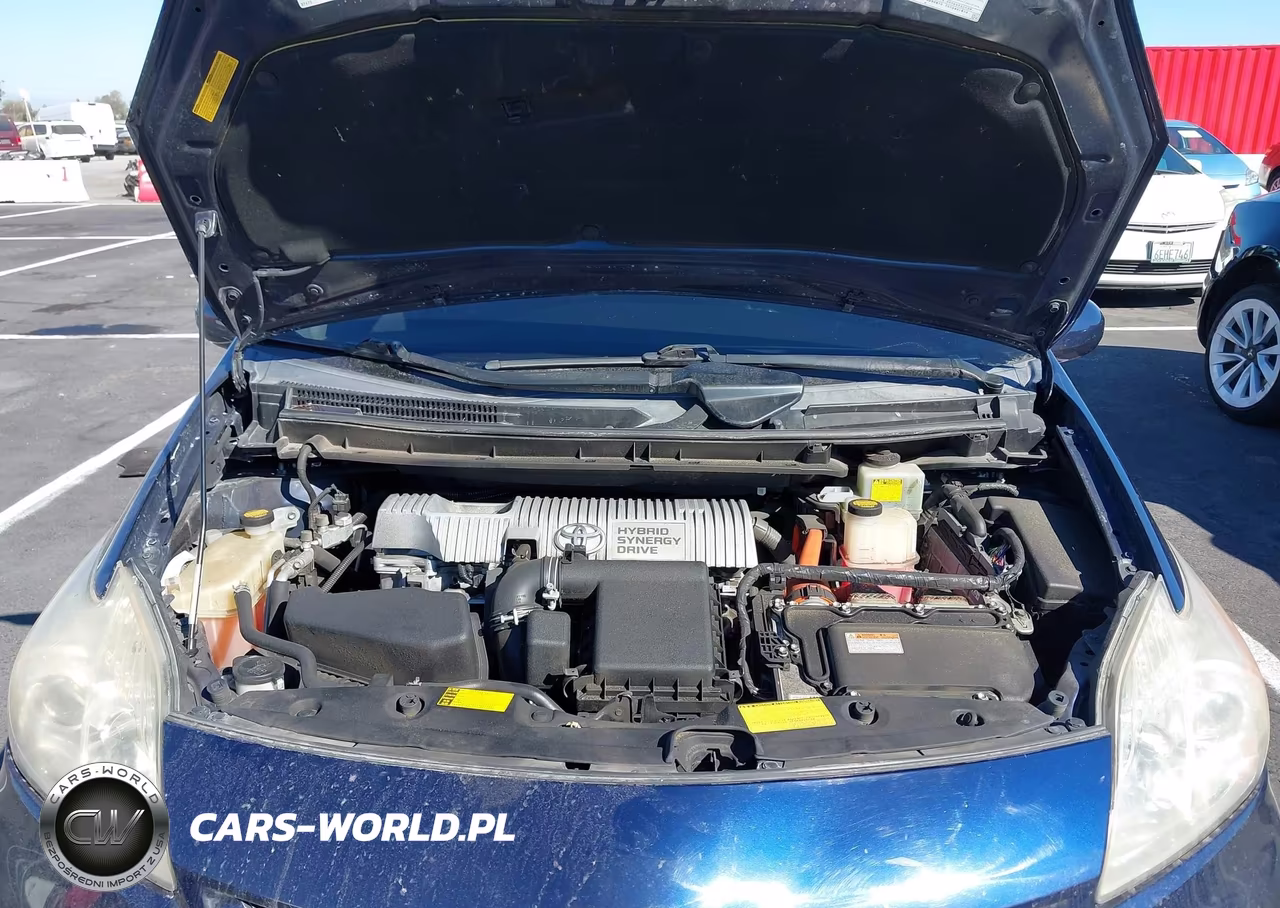 2014 Toyota Prius Two VIN:JTDKN3DU6E1770570 - 10