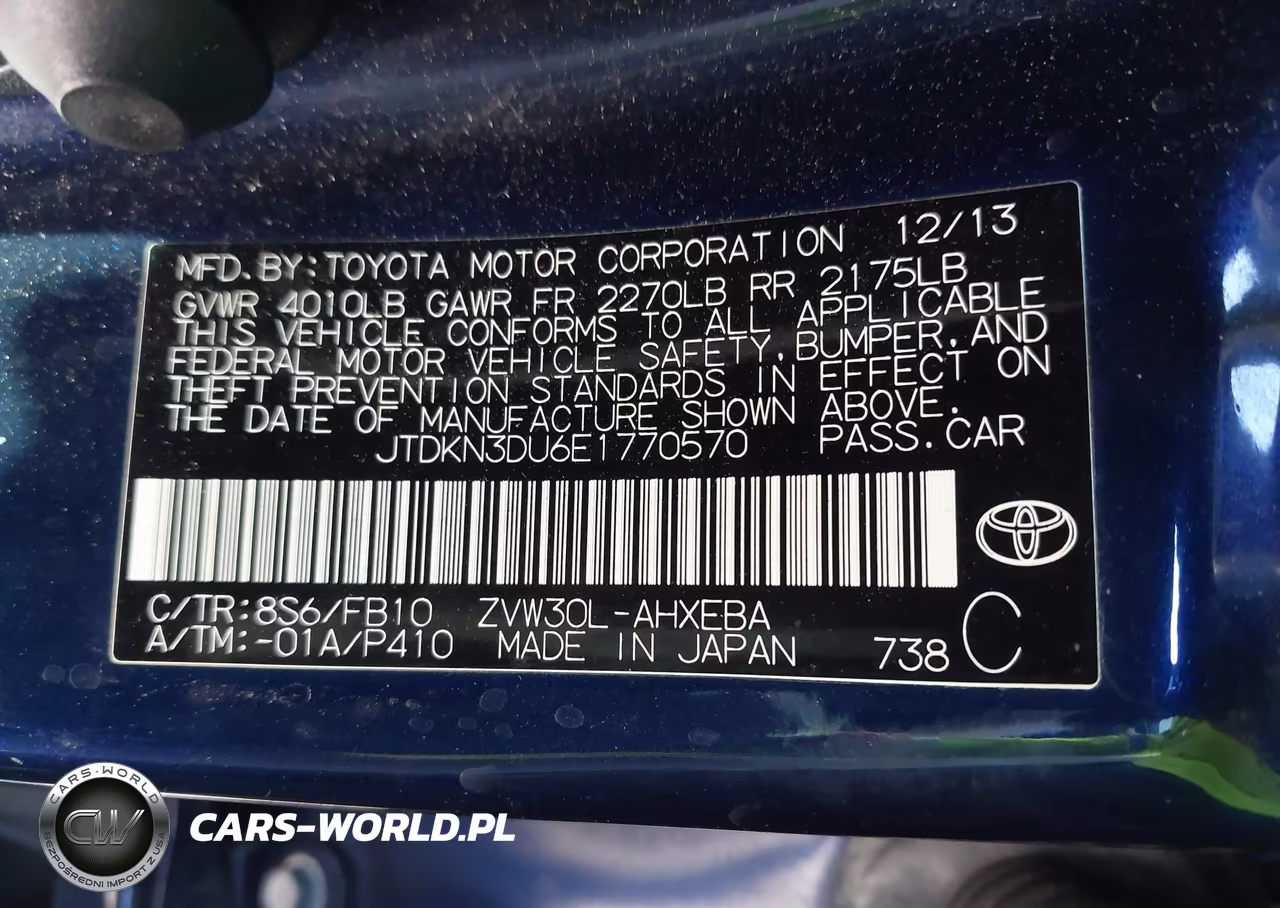 2014 Toyota Prius Two VIN:JTDKN3DU6E1770570 - 17