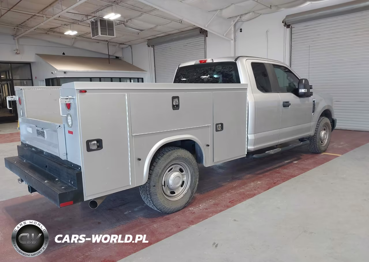 2017 Ford F-250 Xl VIN:1FD7X2A6XHEE35711 - 4