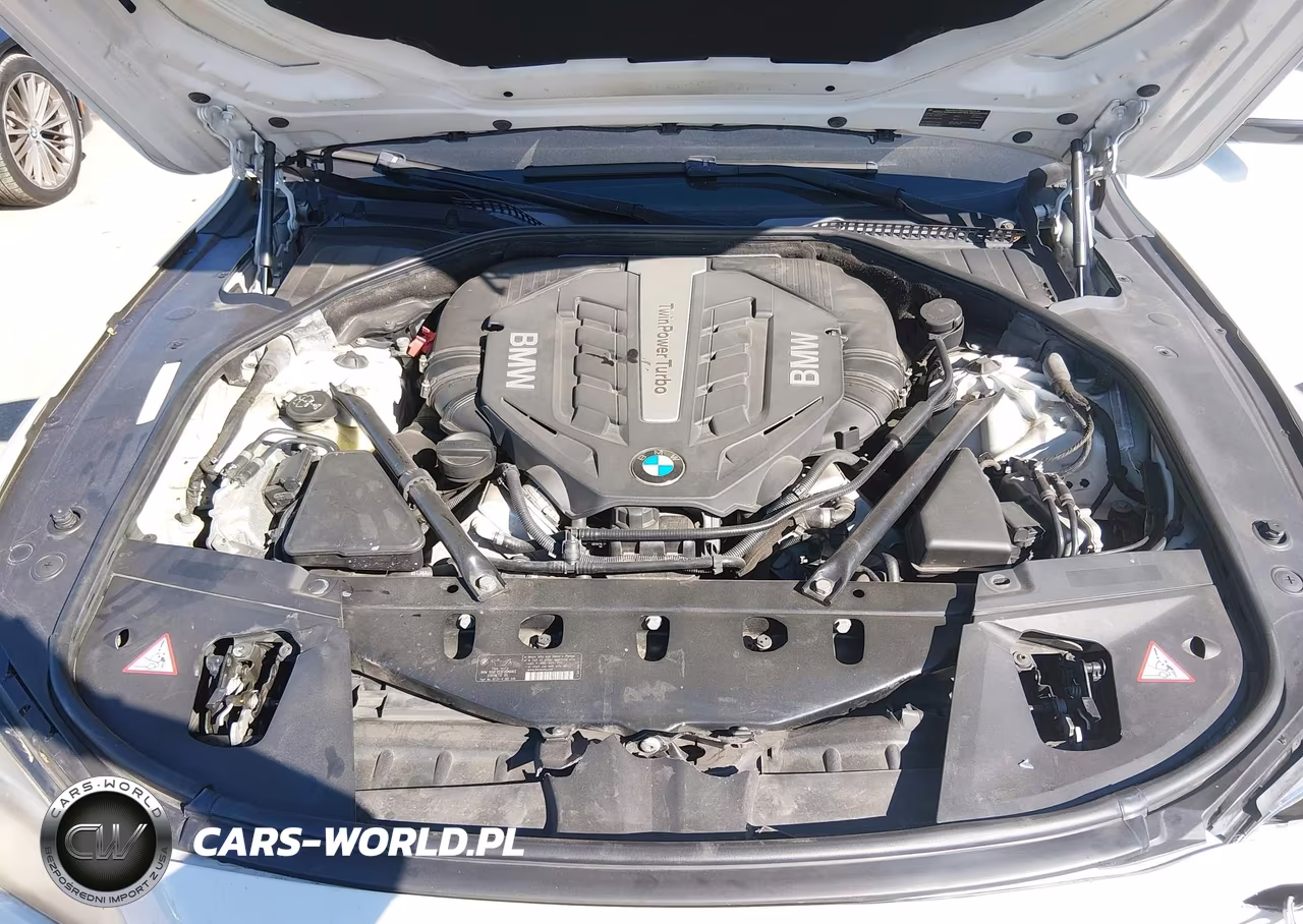 2014 BMW Alpina B7 VIN:WBAYE8C50ED134823 - 10