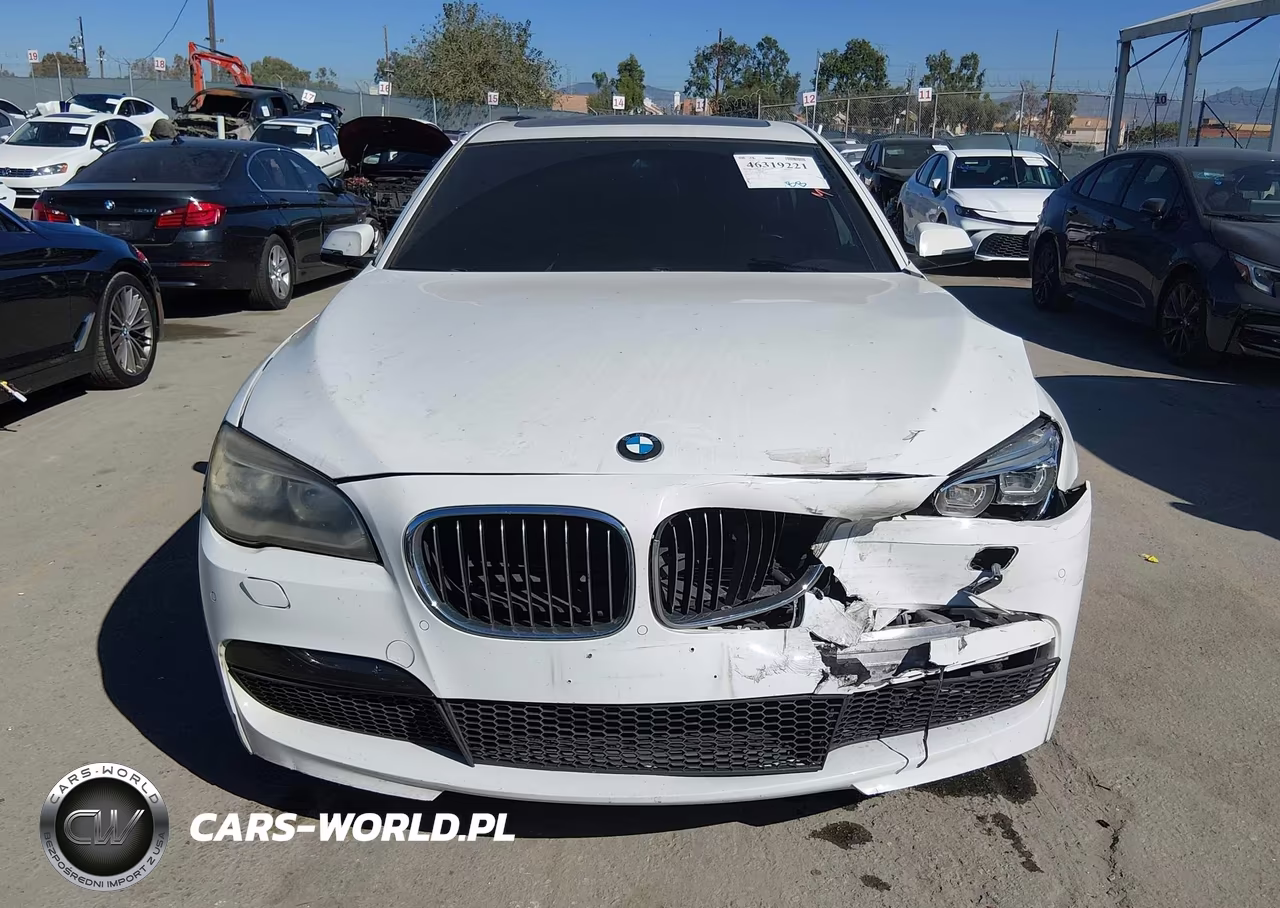 2014 BMW Alpina B7 VIN:WBAYE8C50ED134823 - 12