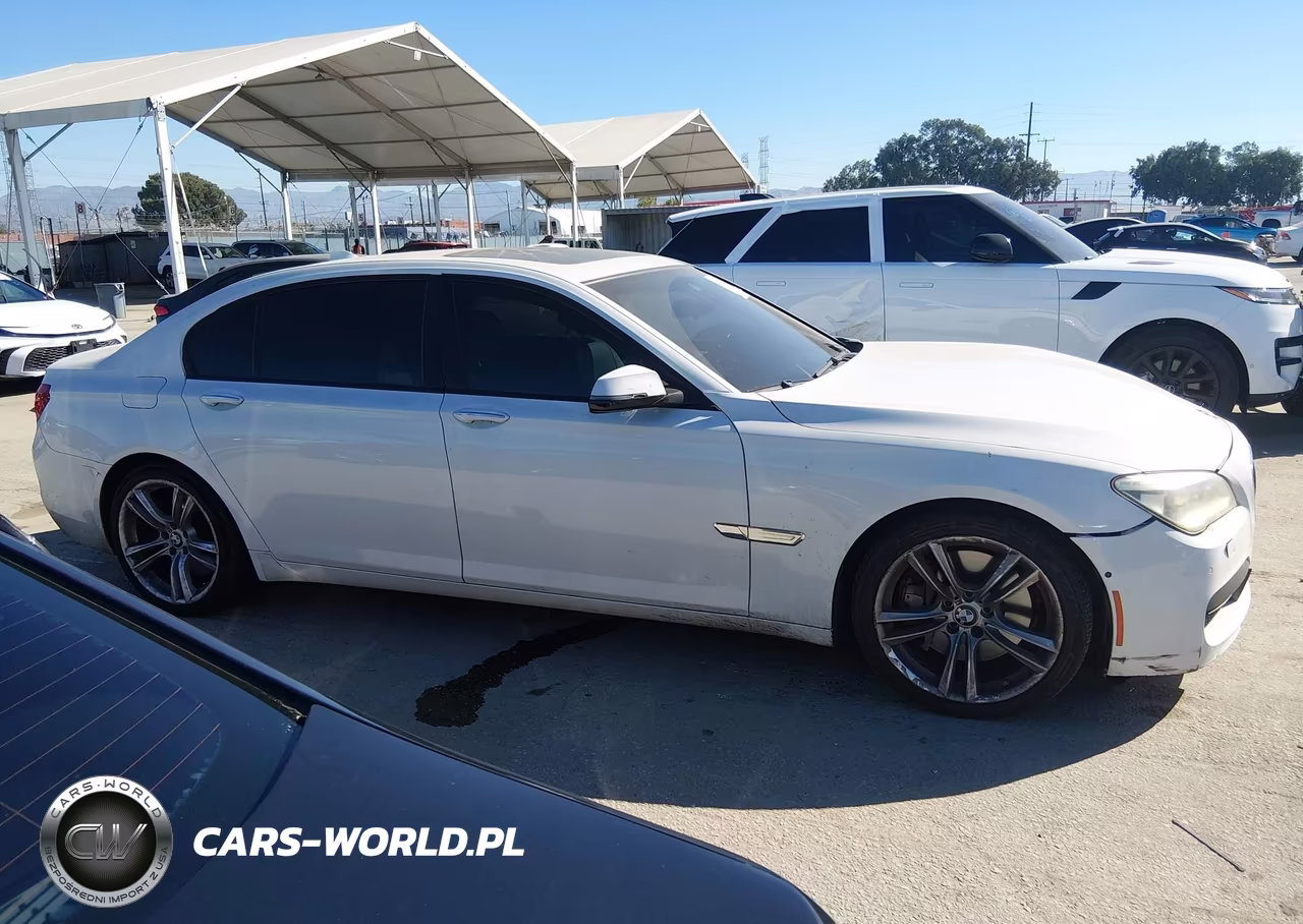 2014 BMW Alpina B7 VIN:WBAYE8C50ED134823 - 13