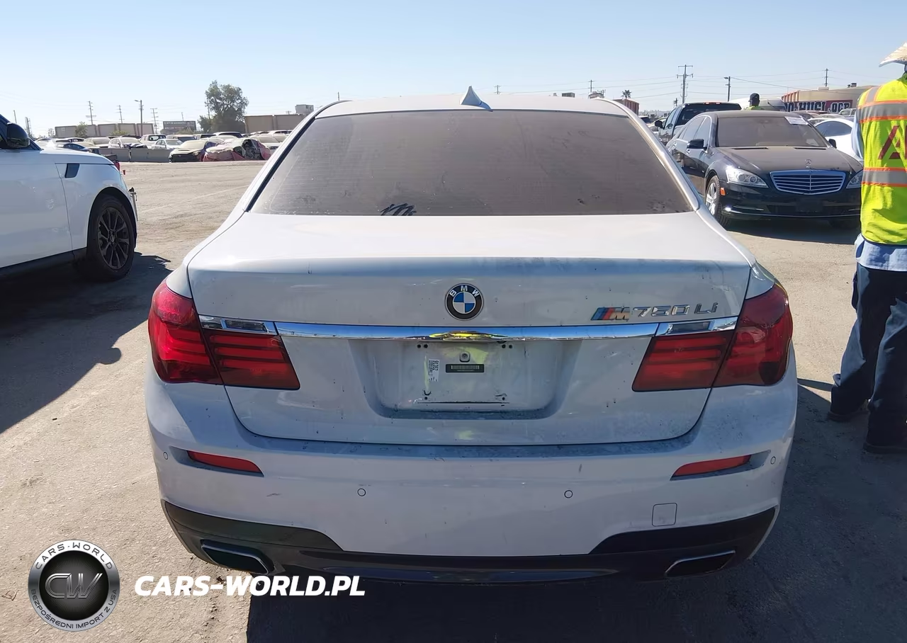 2014 BMW Alpina B7 VIN:WBAYE8C50ED134823 - 16