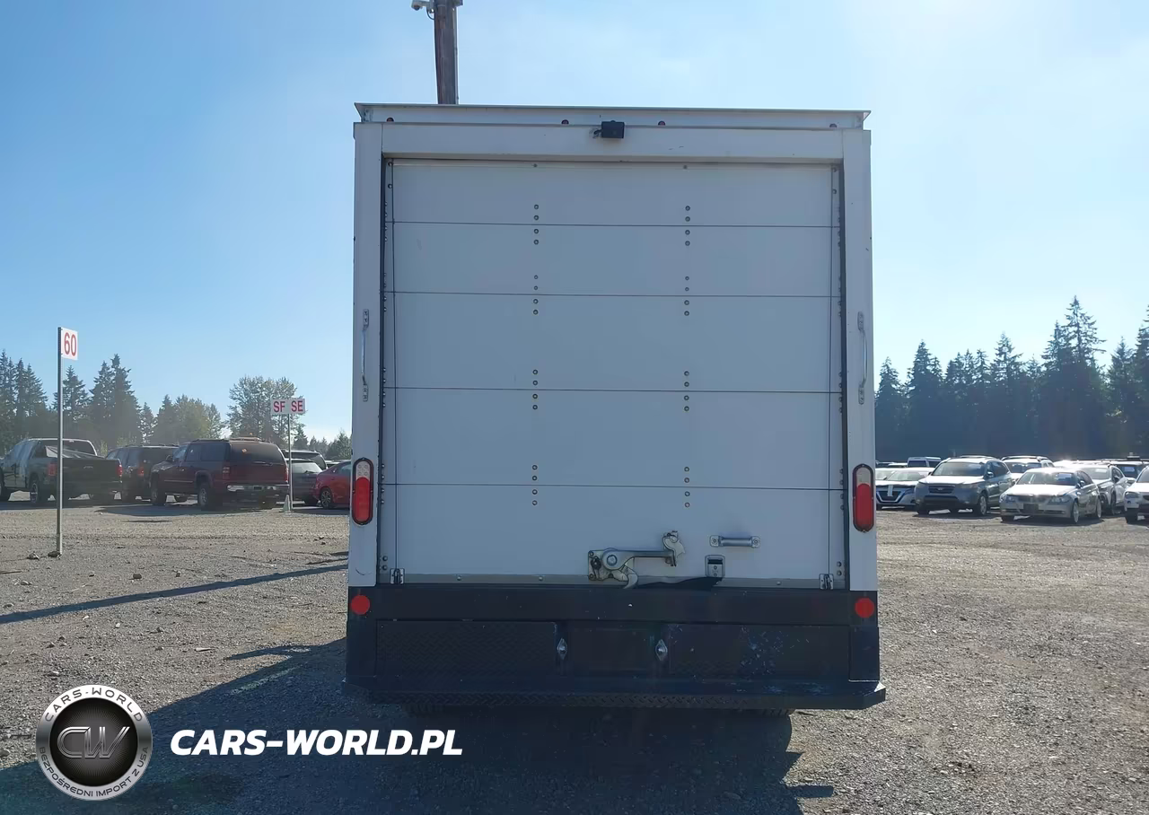 2018 Ford Transit-250 Cutaway VIN:1FDYR5PM8JKA11750 - 16