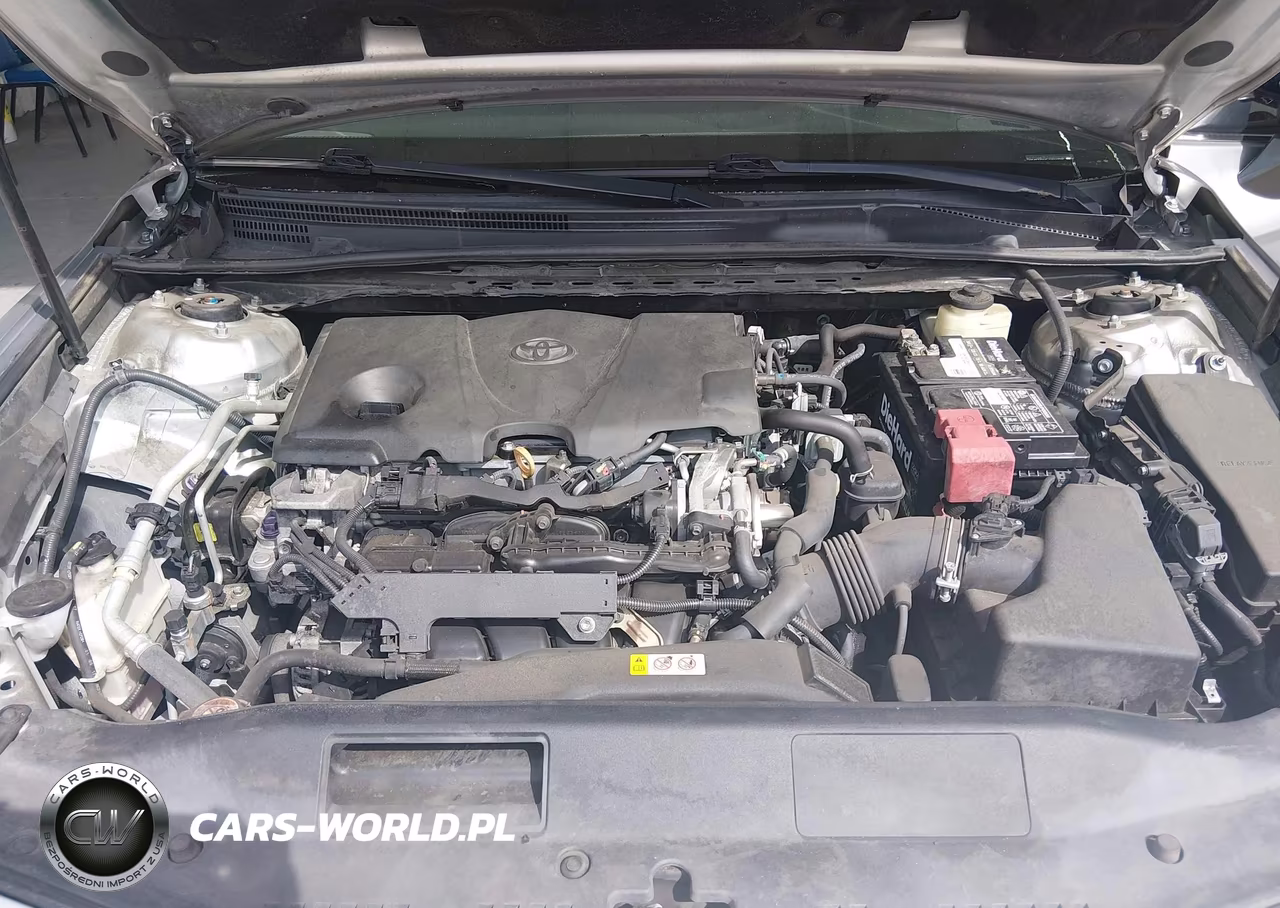 2018 Toyota Camry Le VIN:4T1B11HK5JU022907 - 10