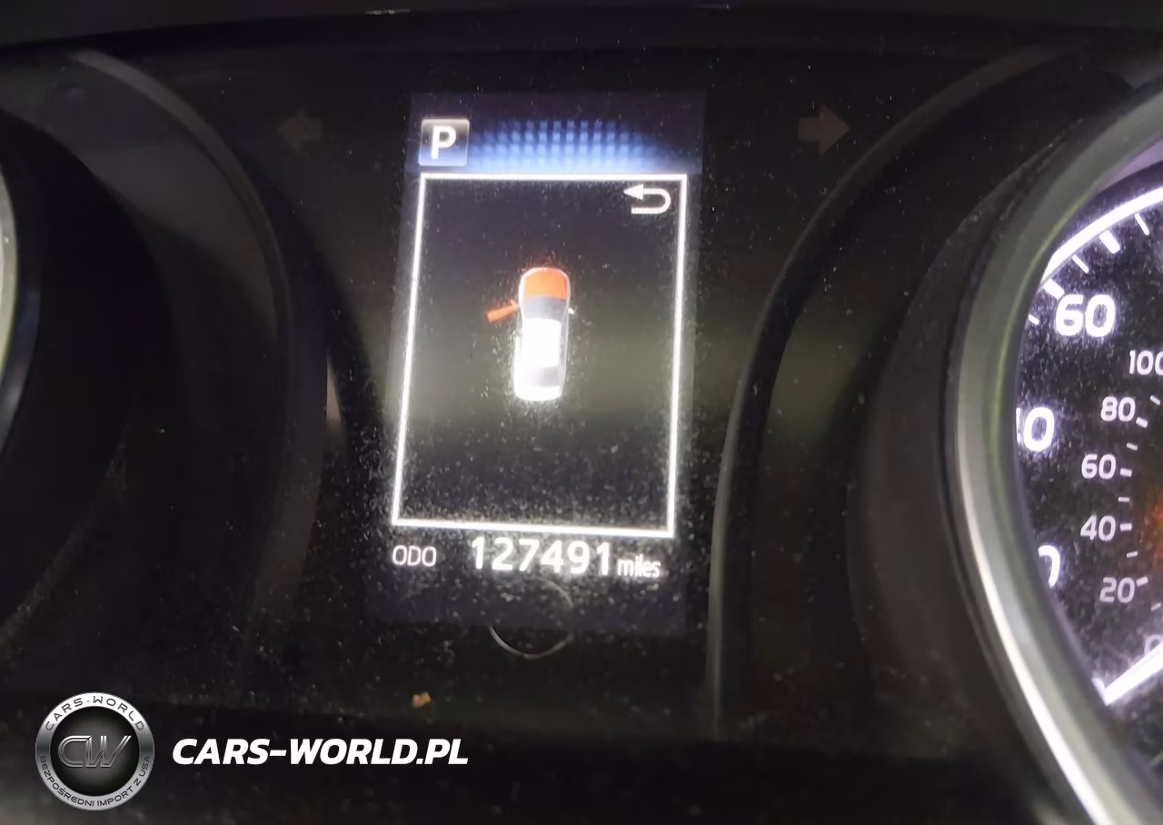2018 Toyota Camry Le VIN:4T1B11HK5JU022907 - 16