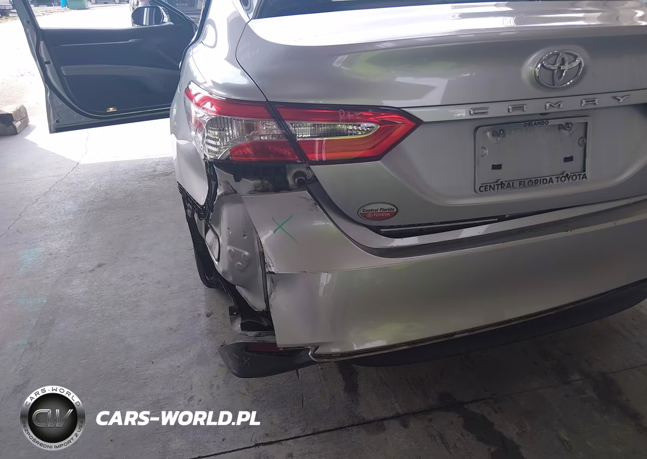 2018 Toyota Camry Le VIN:4T1B11HK5JU022907 - 6