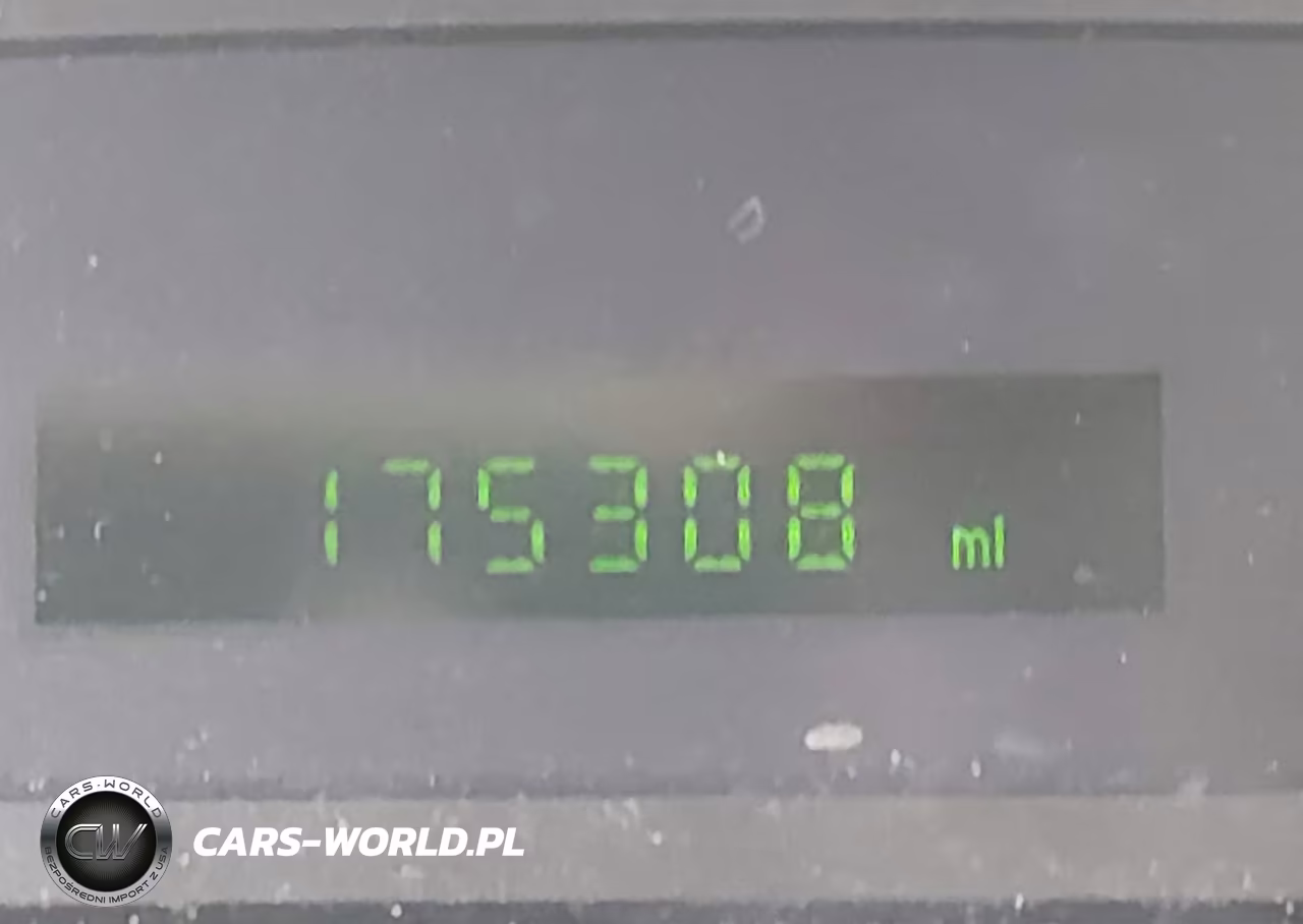 2006 Mercury Grand Marquis Gs VIN:2MEFM74WX6X604086 - 16