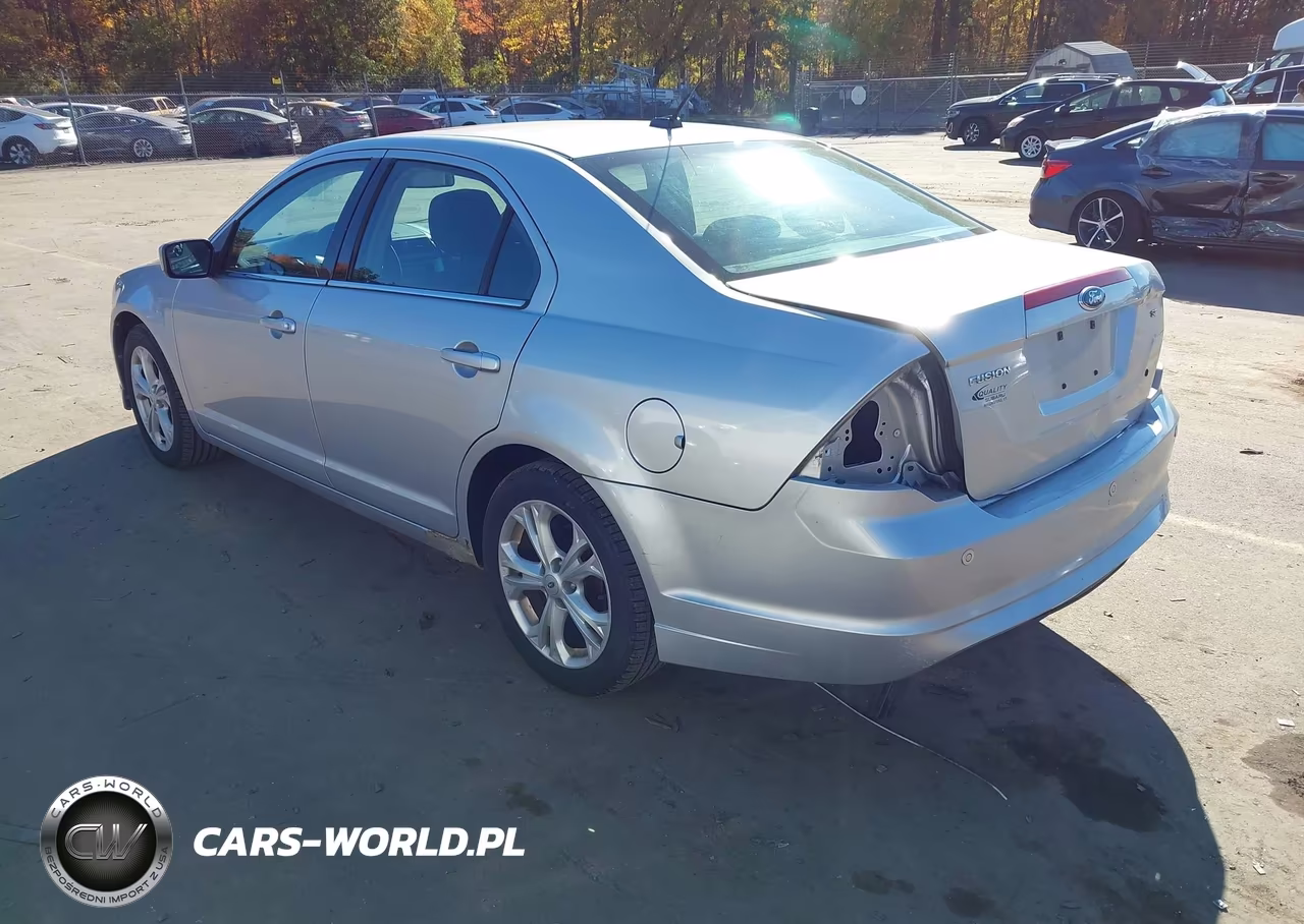 2012 Ford Fusion Se VIN:3FAHP0HA2CR153940 - 3