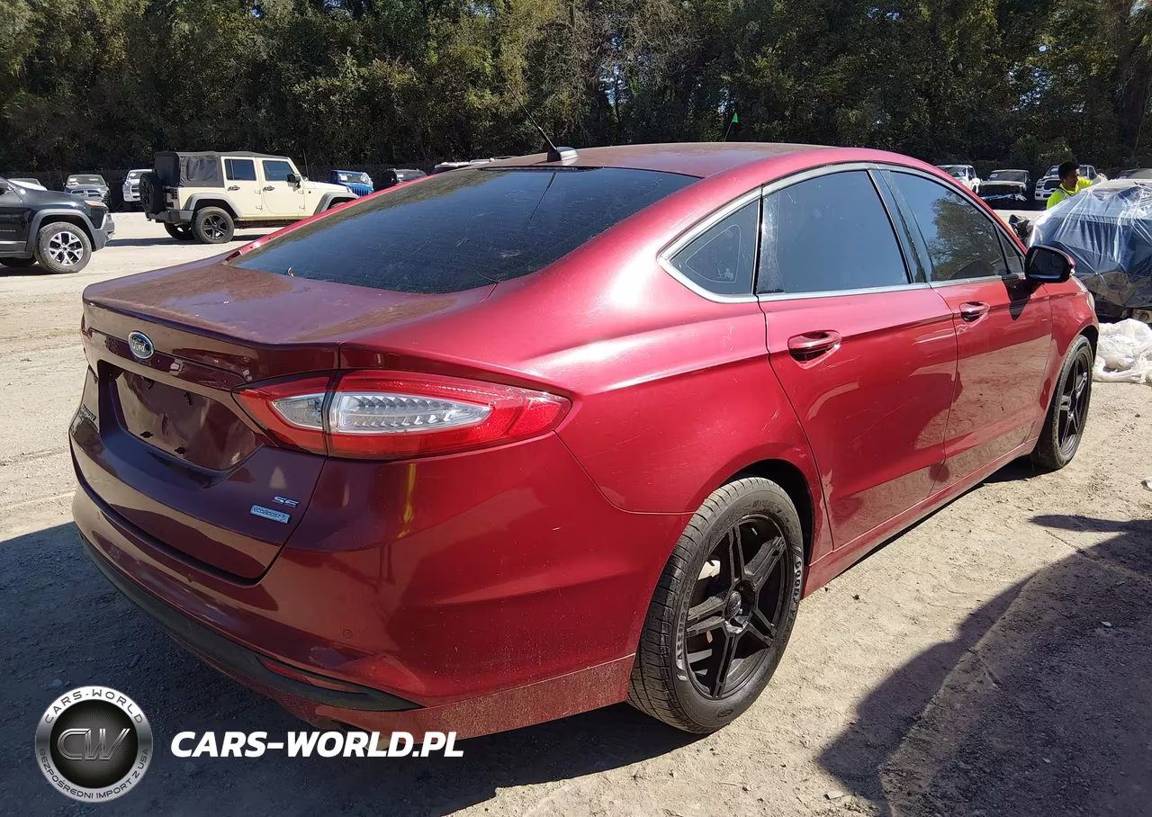 2015 Ford Fusion Se VIN:3FA6P0HD7FR213684 - 4