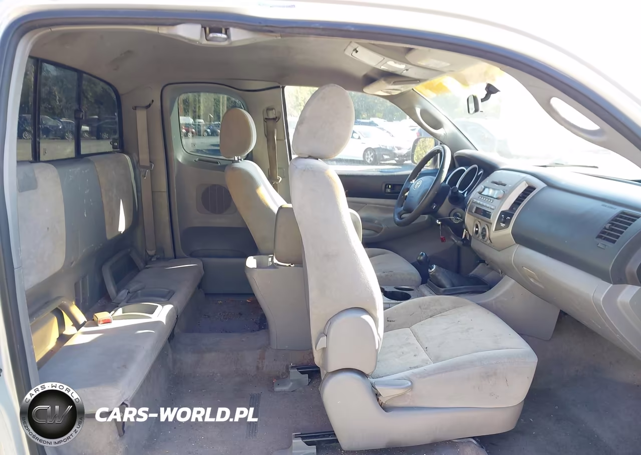 2006 Toyota Tacoma Base V6 VIN:5TEUU42N06Z224268 - 8