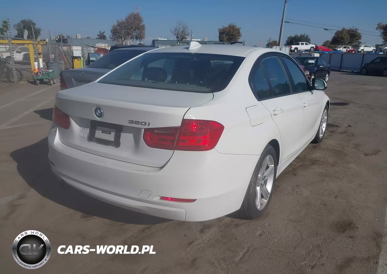 2013 BMW 320I VIN:WBA3B1C56DK128304 - 4