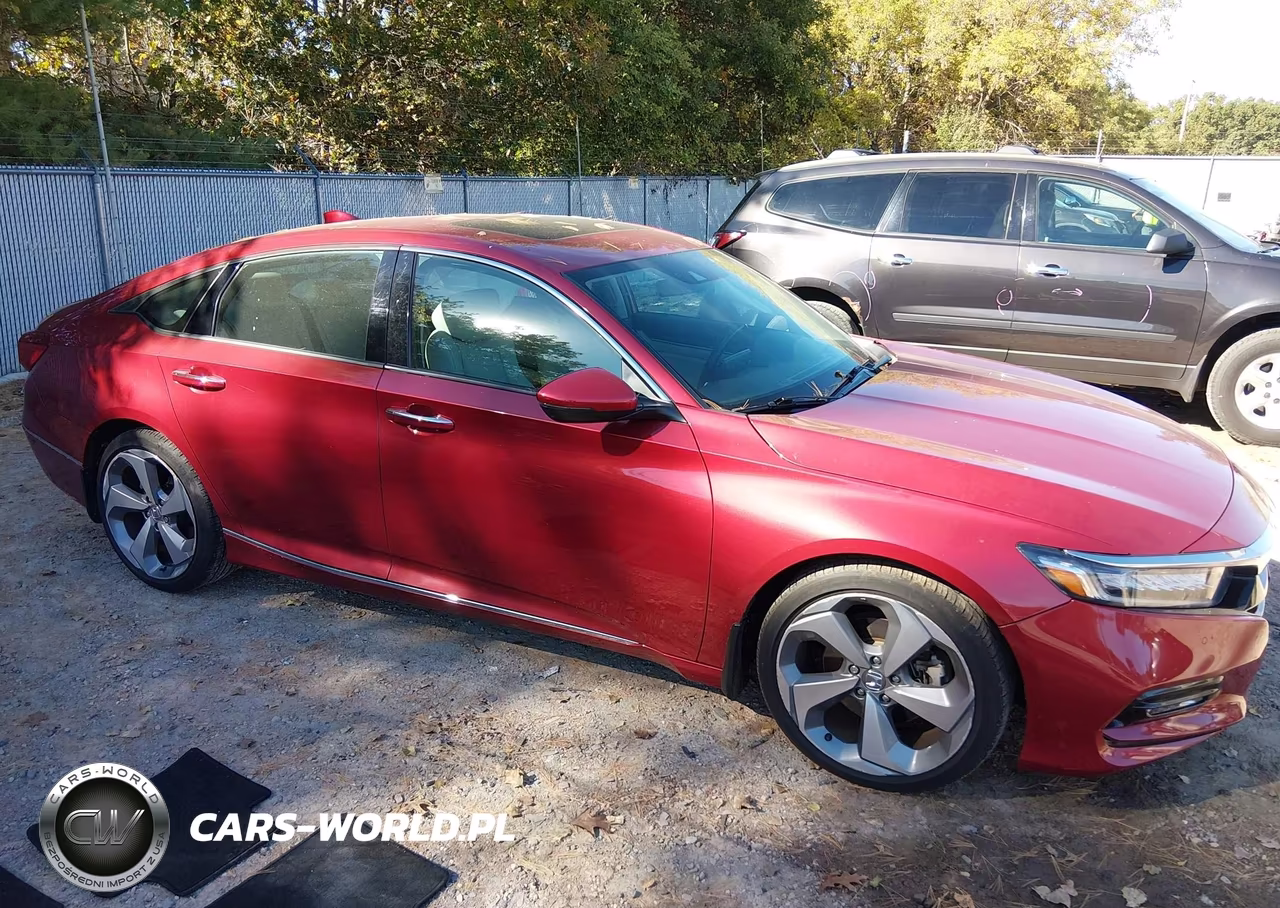 2018 Honda Accord Touring 2.0T VIN:1HGCV2F99JA026397 - 13