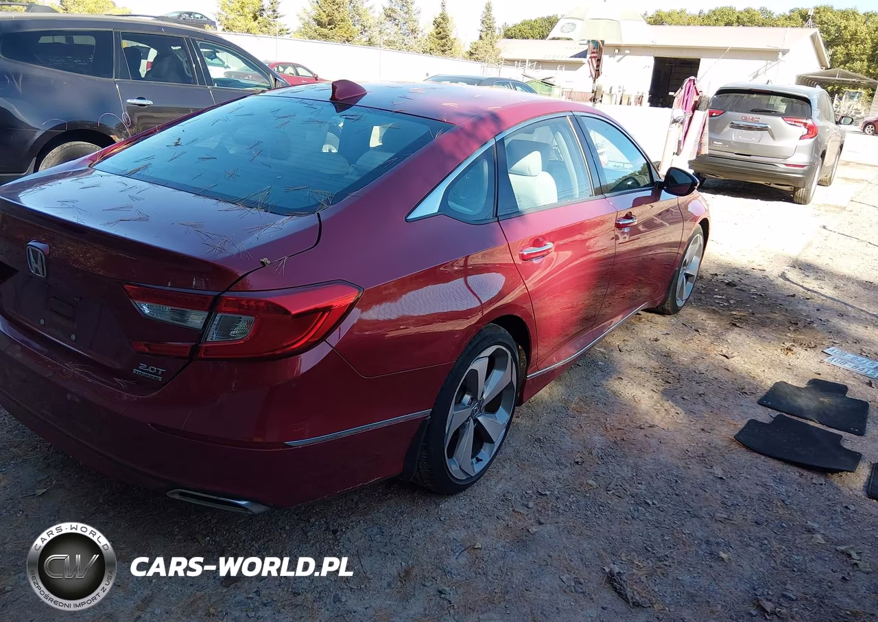 2018 Honda Accord Touring 2.0T VIN:1HGCV2F99JA026397 - 4