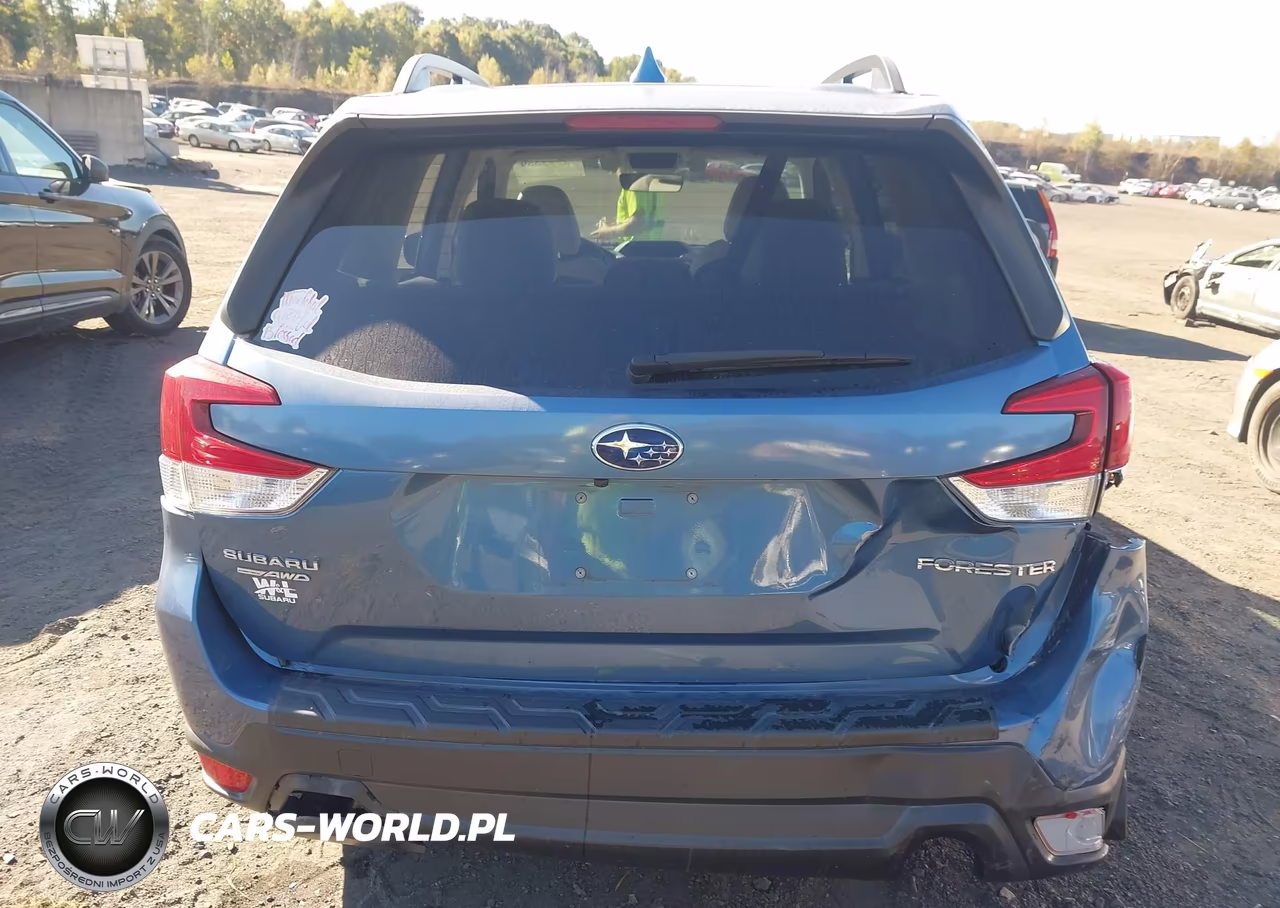 2021 Subaru Forester Premium VIN:JF2SKAFC4MH459907 - 16