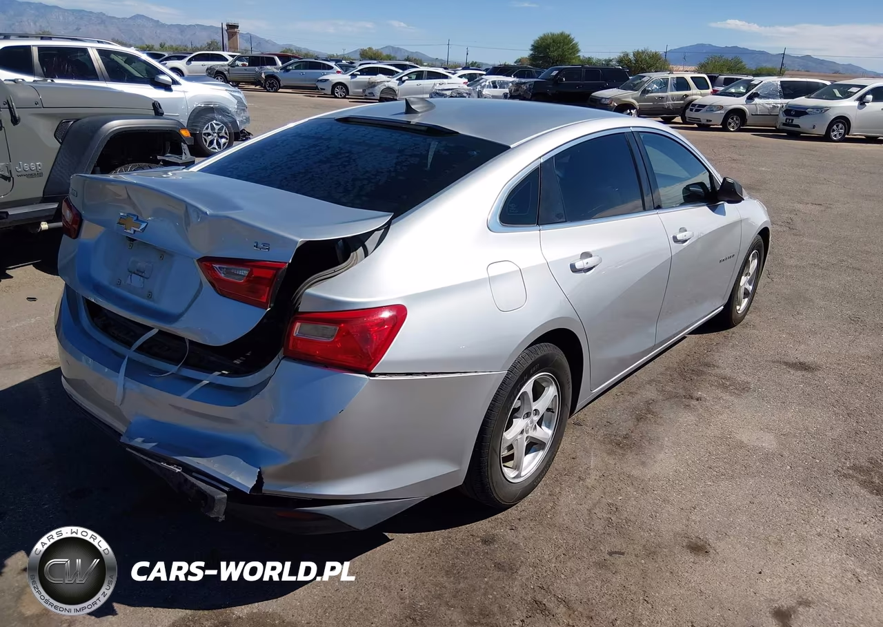 2016 Chevrolet Malibu Ls VIN:1G1ZB5ST1GF239692 - 4
