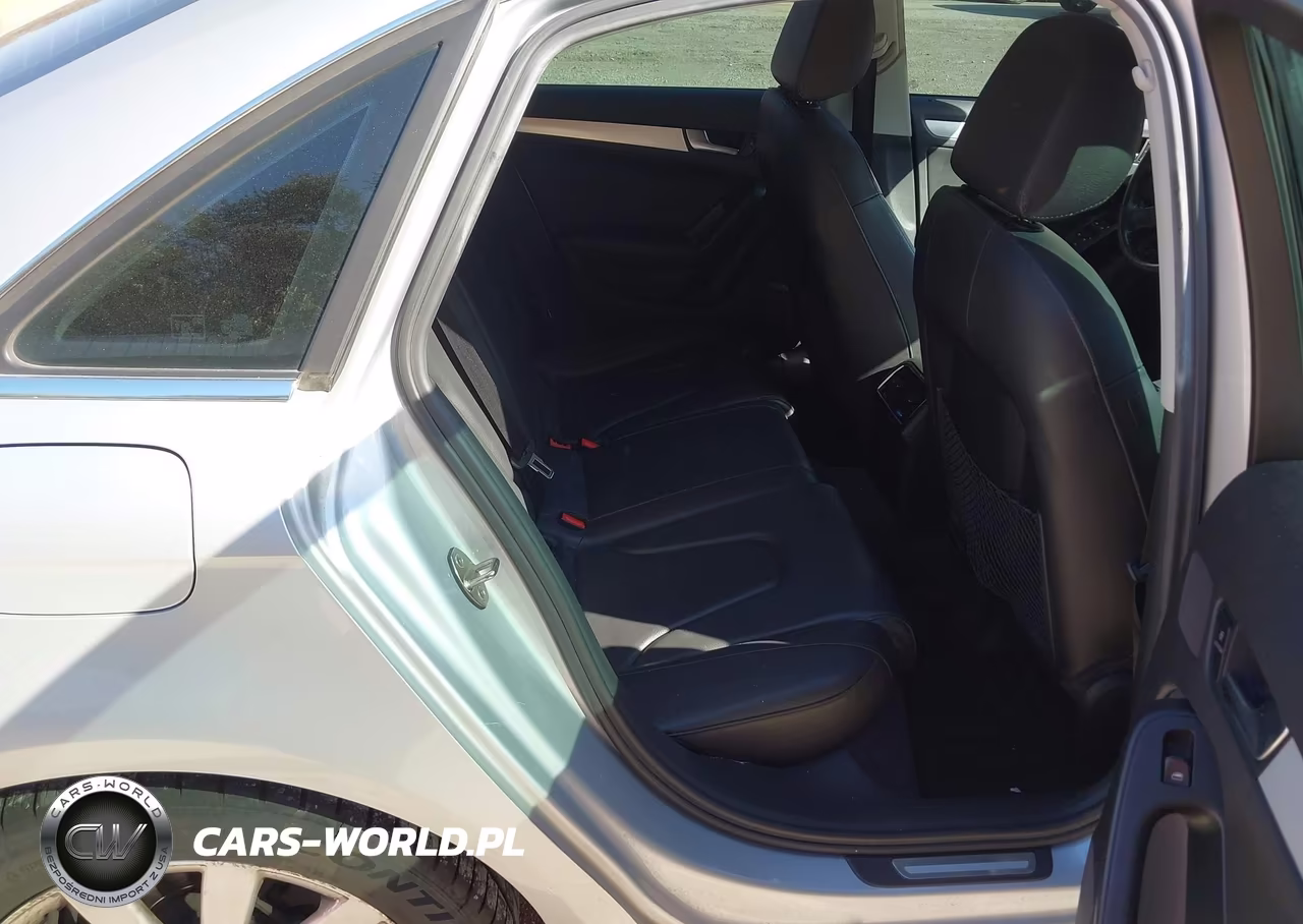 2010 Audi A4 2.0T Premium VIN:WAUFFAFLXAN035047 - 8