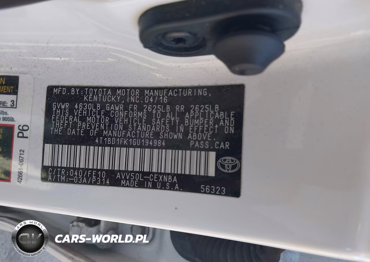 2016 Toyota Camry Hybrid Le VIN:4T1BD1FK1GU194984 - 9