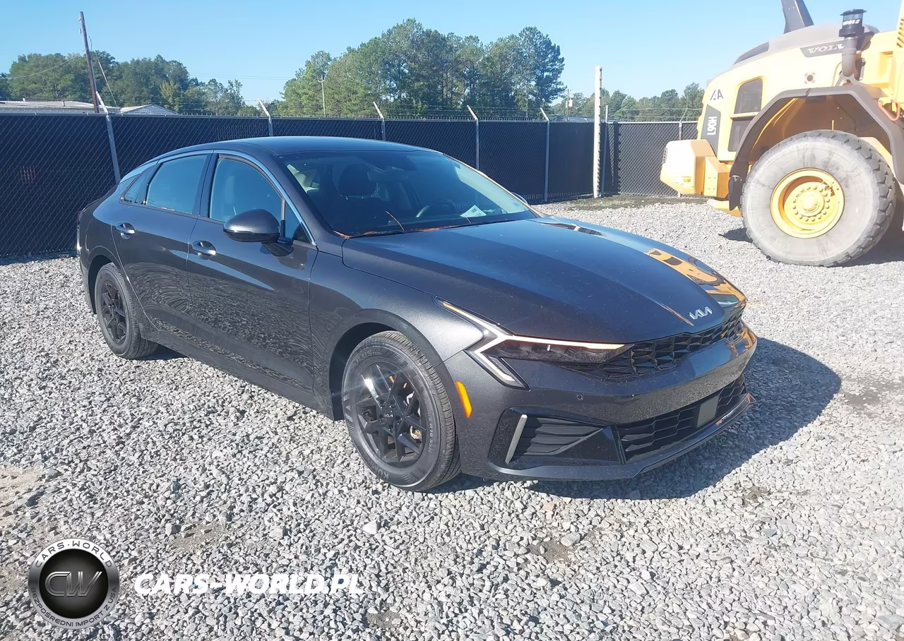 2026 Kia K5 Lxs Fwd VIN:KNAG24J75T5483520 - 1