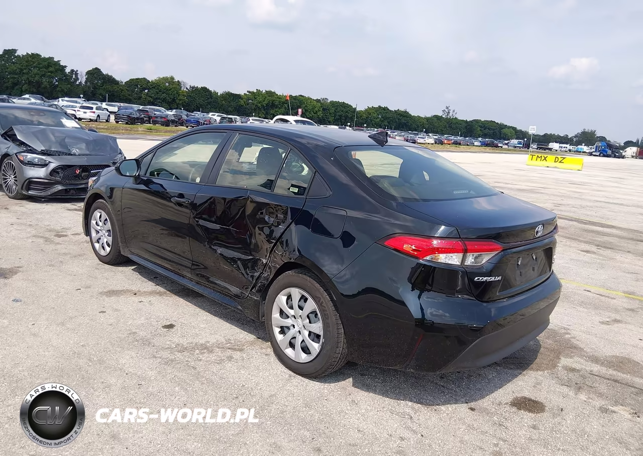 2026 Toyota Corolla Hybrid Hybrid Le VIN:JTDBCMFE4T3123667 - 3