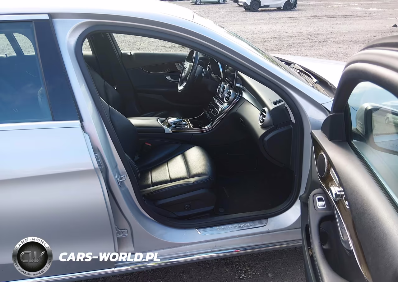 2016 Mercedes-Benz C 300 4Matic VIN:55SWF4KB8GU110948 - 5