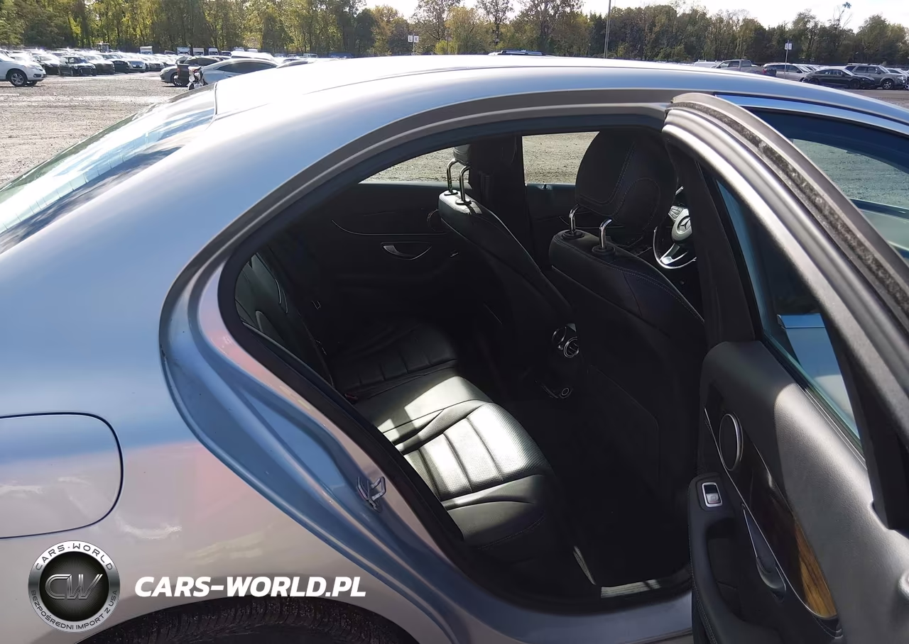 2016 Mercedes-Benz C 300 4Matic VIN:55SWF4KB8GU110948 - 8