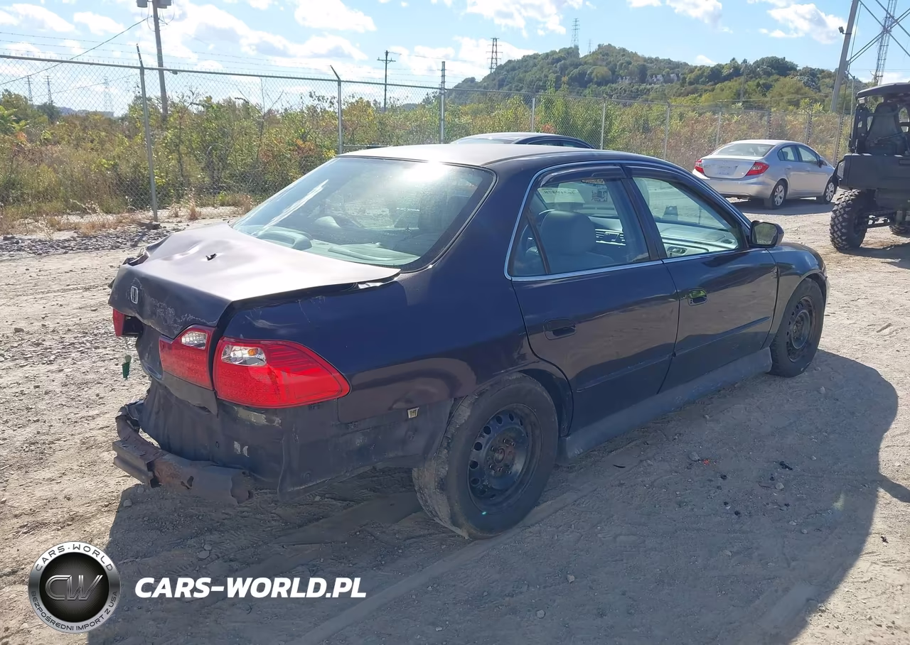 1999 Honda Accord Ex VIN:1HGCG5559XA052338 - 4