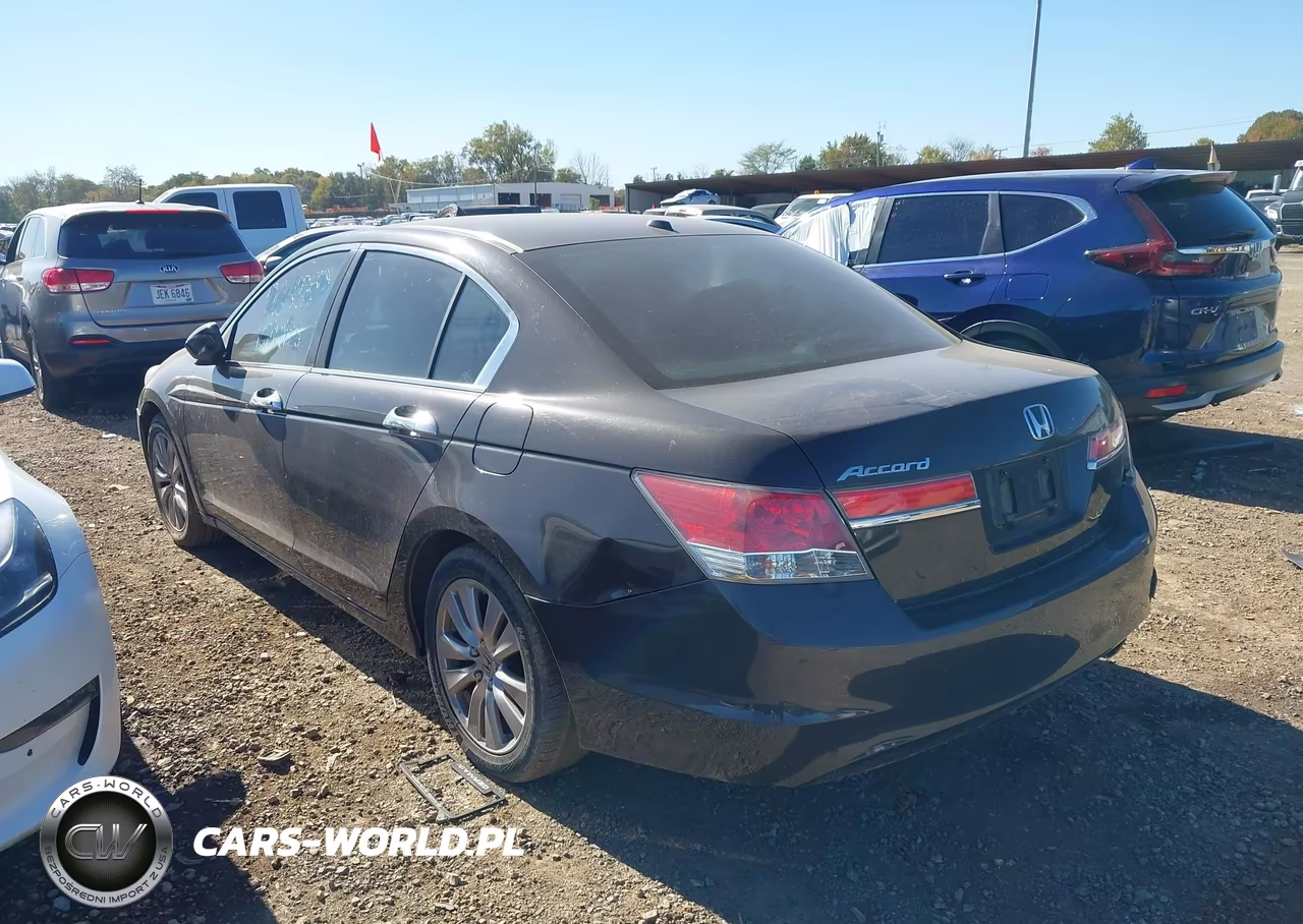 2011 Honda Accord 2.4 Ex-L VIN:1HGCP2F85BA148256 - 3
