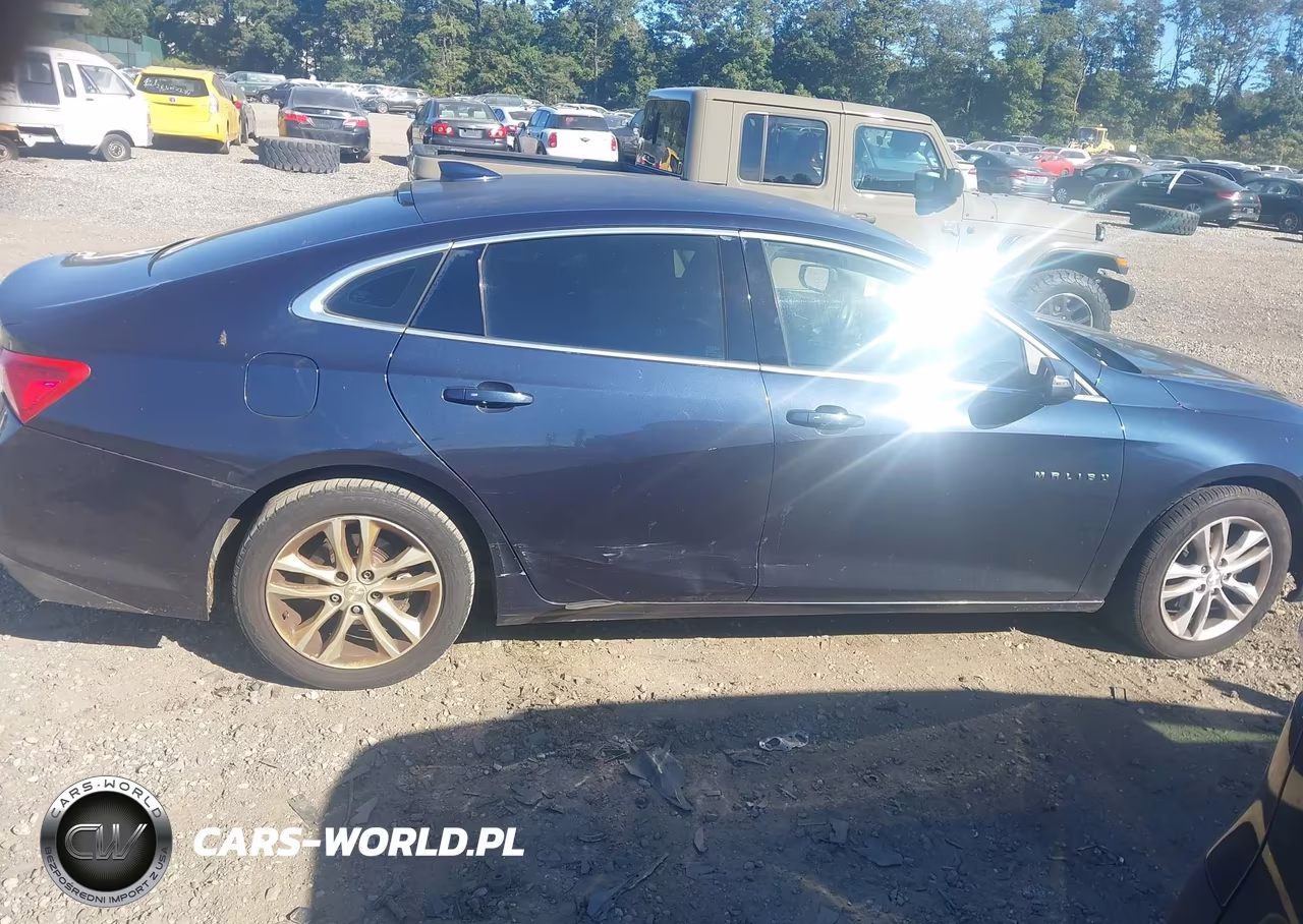 2016 Chevrolet Malibu 1Lt VIN:1G1ZE5STXGF205712 - 13
