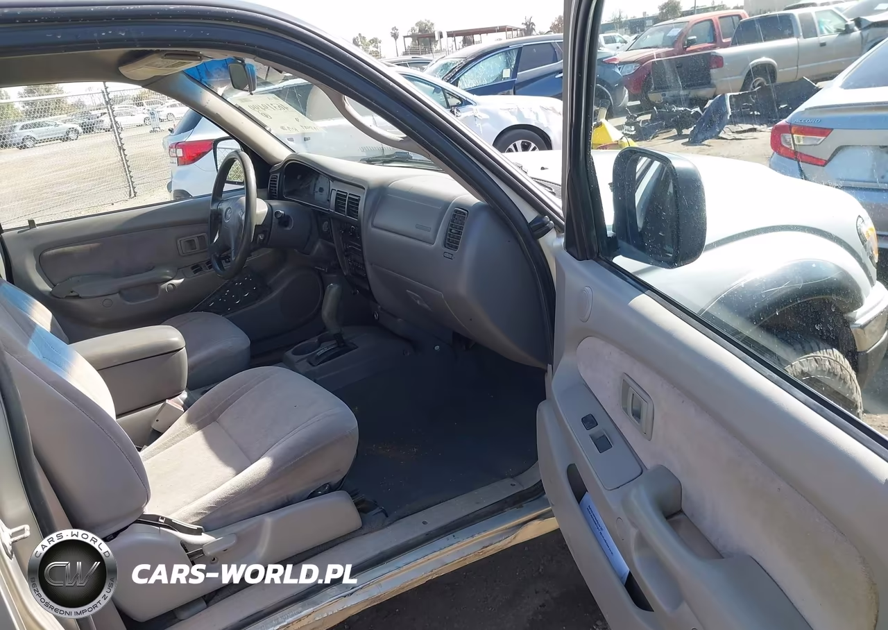2001 Toyota Tacoma Prerunner VIN:5TEGM92N11Z748385 - 5