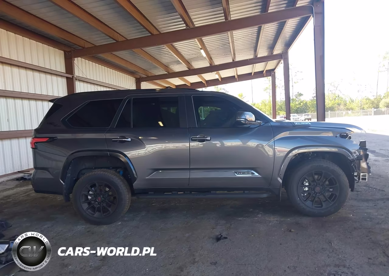2026 Toyota Sequoia Platinum VIN:7SVAAABA6TX090270 - 14