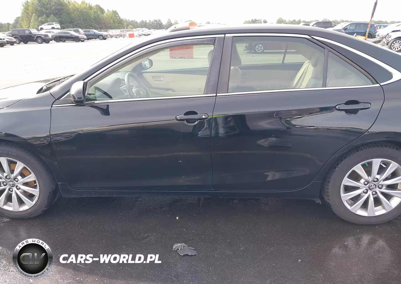 2017 Toyota Camry Xle VIN:4T1BF1FK4HU728233 - 15