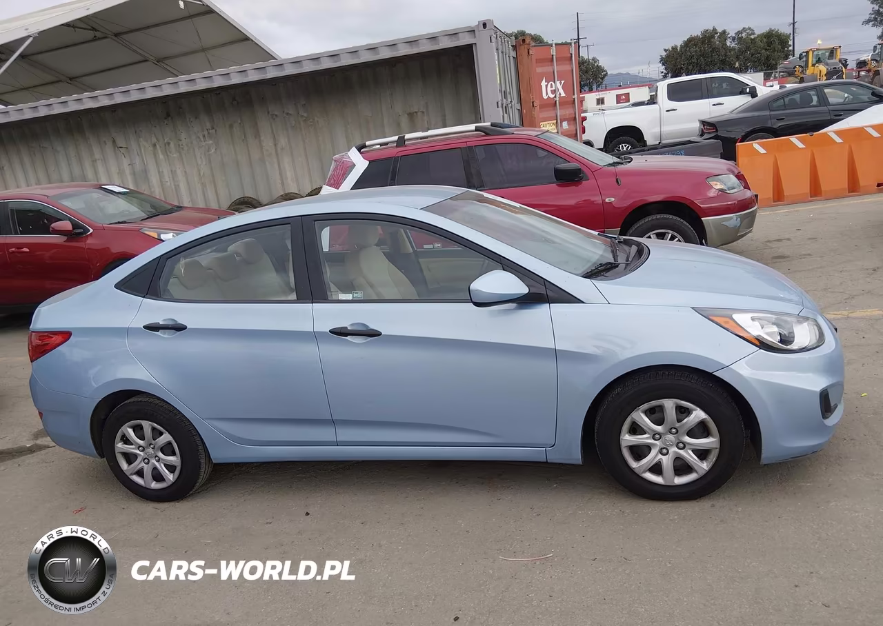 2012 Hyundai Accent Gls VIN:KMHCT4AE8CU093574 - 13