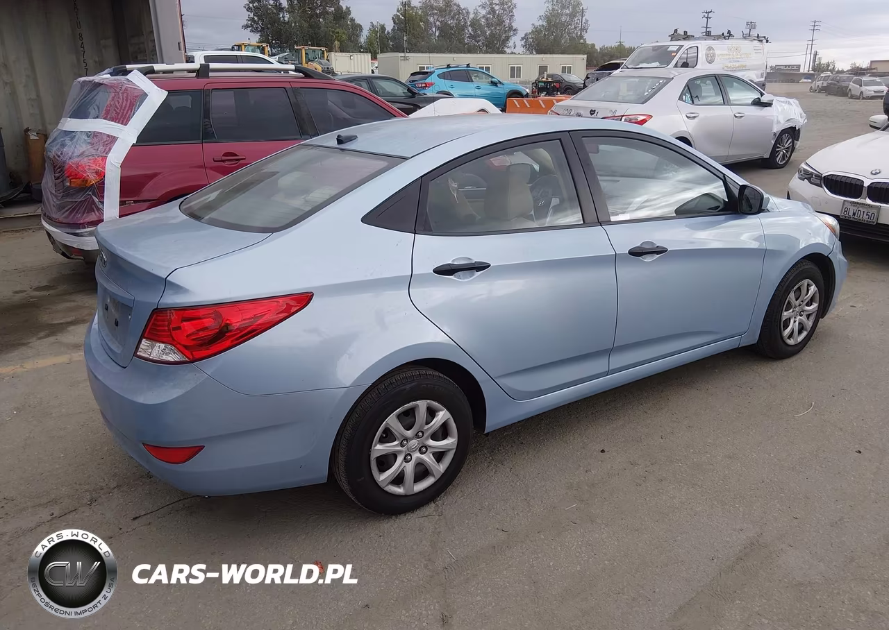 2012 Hyundai Accent Gls VIN:KMHCT4AE8CU093574 - 4