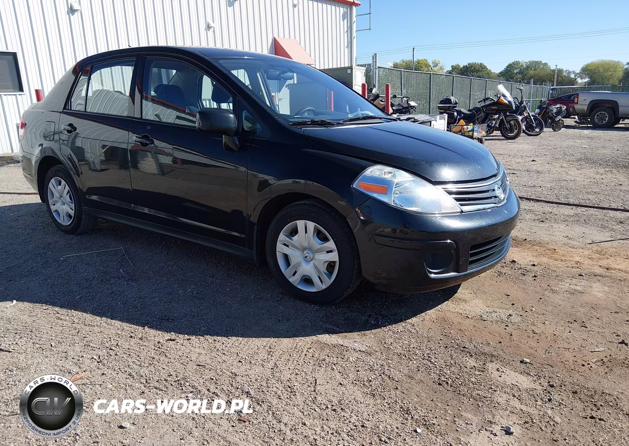 2011 Nissan Versa 1.8S