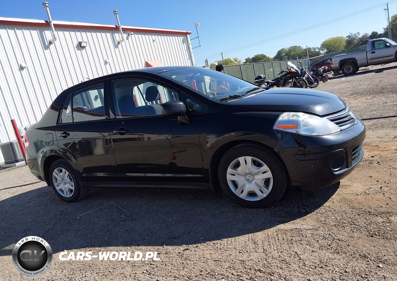 2011 Nissan Versa 1.8S VIN:3N1BC1AP0BL358726 - 13
