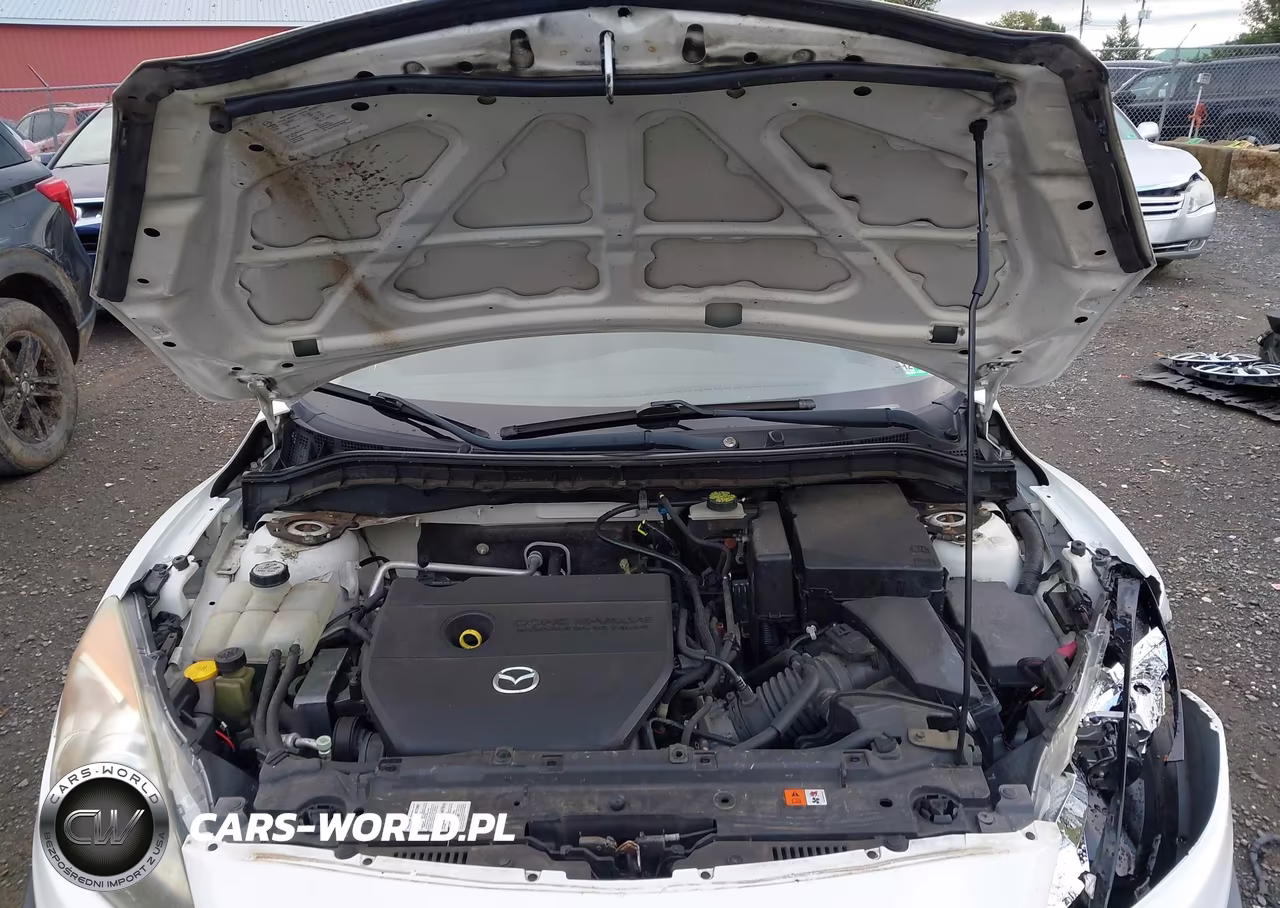2011 Mazda Mazda3 I Touring VIN:JM1BL1VG8B1499154 - 10