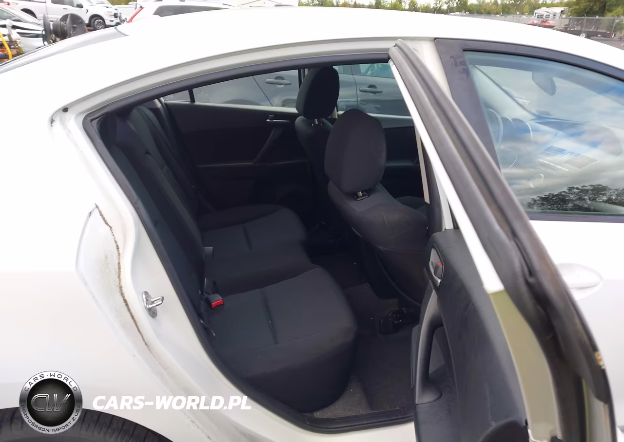 2011 Mazda Mazda3 I Touring VIN:JM1BL1VG8B1499154 - 8