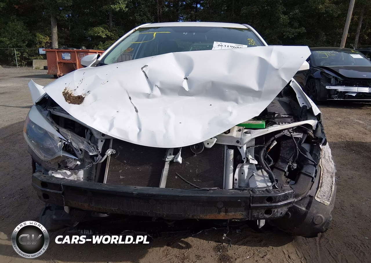 2015 Toyota Corolla Le VIN:2T1BURHE2FC472913 - 13